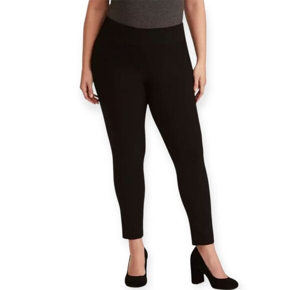 6X Short 30W Torrid Black Millenium Stretch Pixie Pant Compression Stretch Ankle - Picture 2 of 10